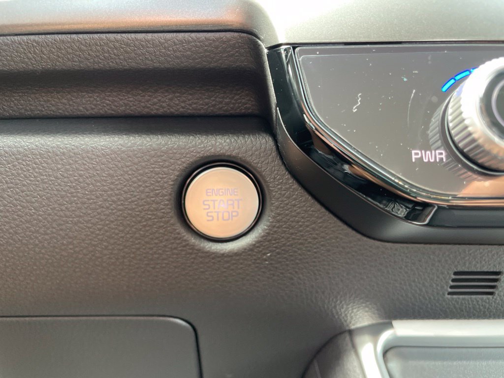 New 2027 Kia Carnival EX FWD image 24