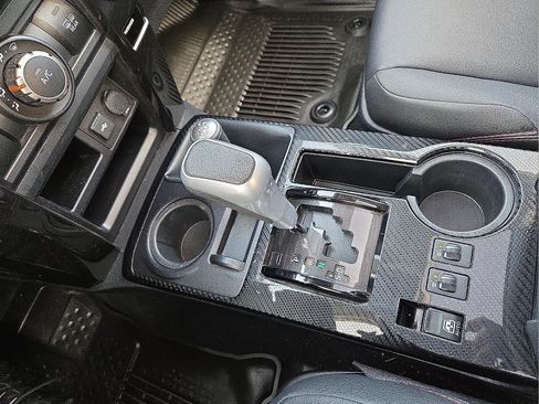 Used 2023 Toyota 4Runner TRD Off-Road Premium image 18