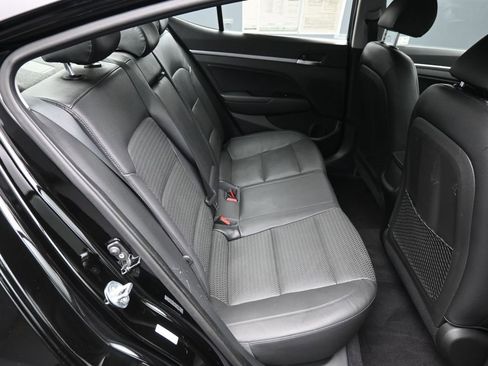 Used 2019 Hyundai Elantra Limited w/ Cargo Package image 23