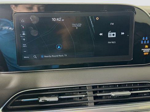 Used 2022 Hyundai Palisade Limited FWD image 13