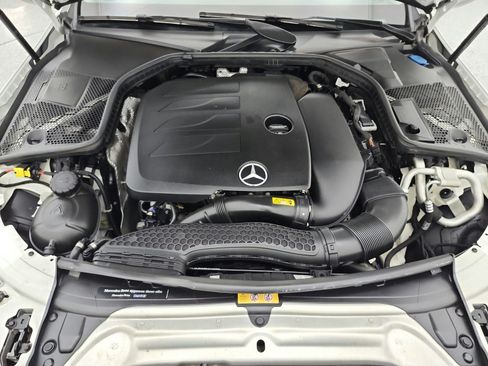 Used 2019 Mercedes-Benz C 300 Sedan image 16
