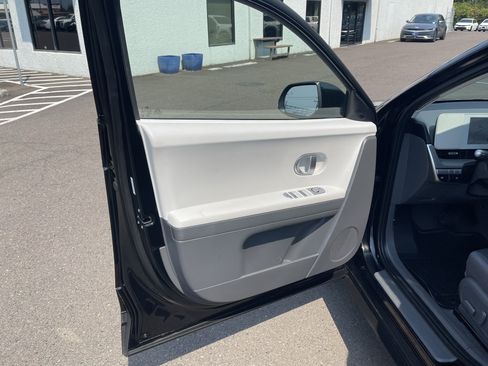 Certified 2024 Hyundai Ioniq 5 SEL RWD image 16