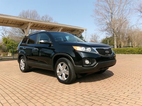 Used 2012 Kia Sorento EX w/ EX V6 Premium Pkg image 3