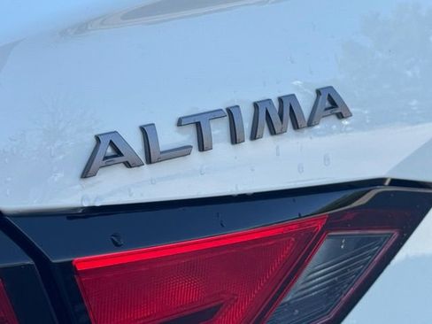 Certified 2025 Nissan Altima 2.5 S image 41