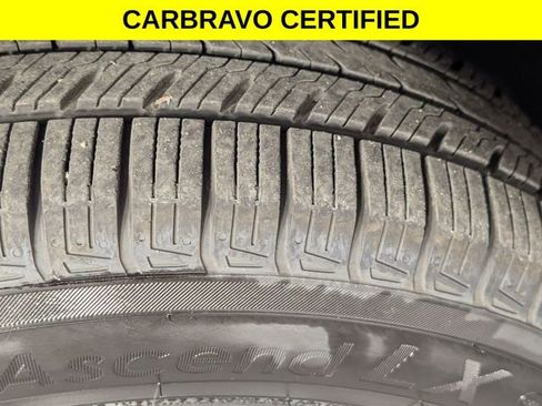 Used 2023 Honda HR-V LX image 9