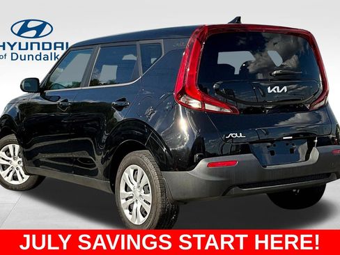 Used 2022 Kia Soul LX FWD image 5