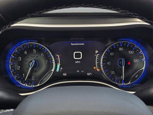 New 2026 Chrysler Pacifica Select image 20