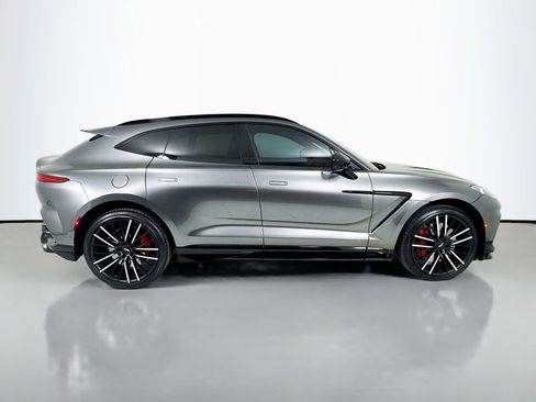 Used 2024 Aston Martin DBX 707 AWD/4WD image 8