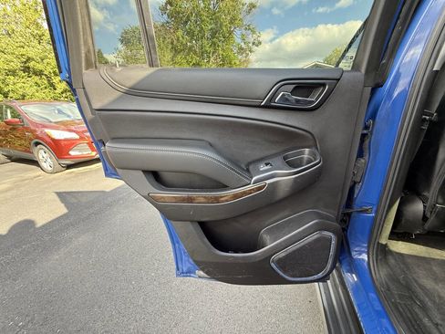 Used 2020 Chevrolet Tahoe 4WD image 28