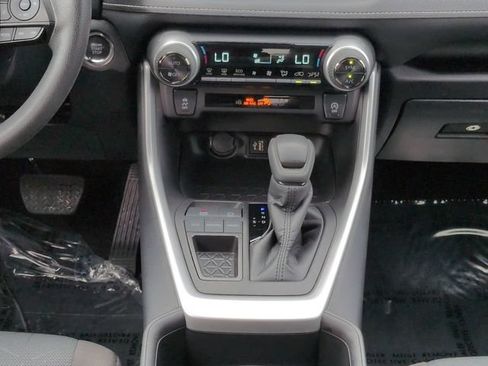 Certified 2024 Toyota RAV4 XLE w/ Convenience Package FWD image 19