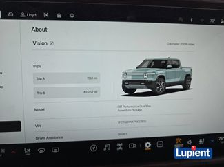 Used 2023 Rivian R1T Adventure AWD/4WD video 1