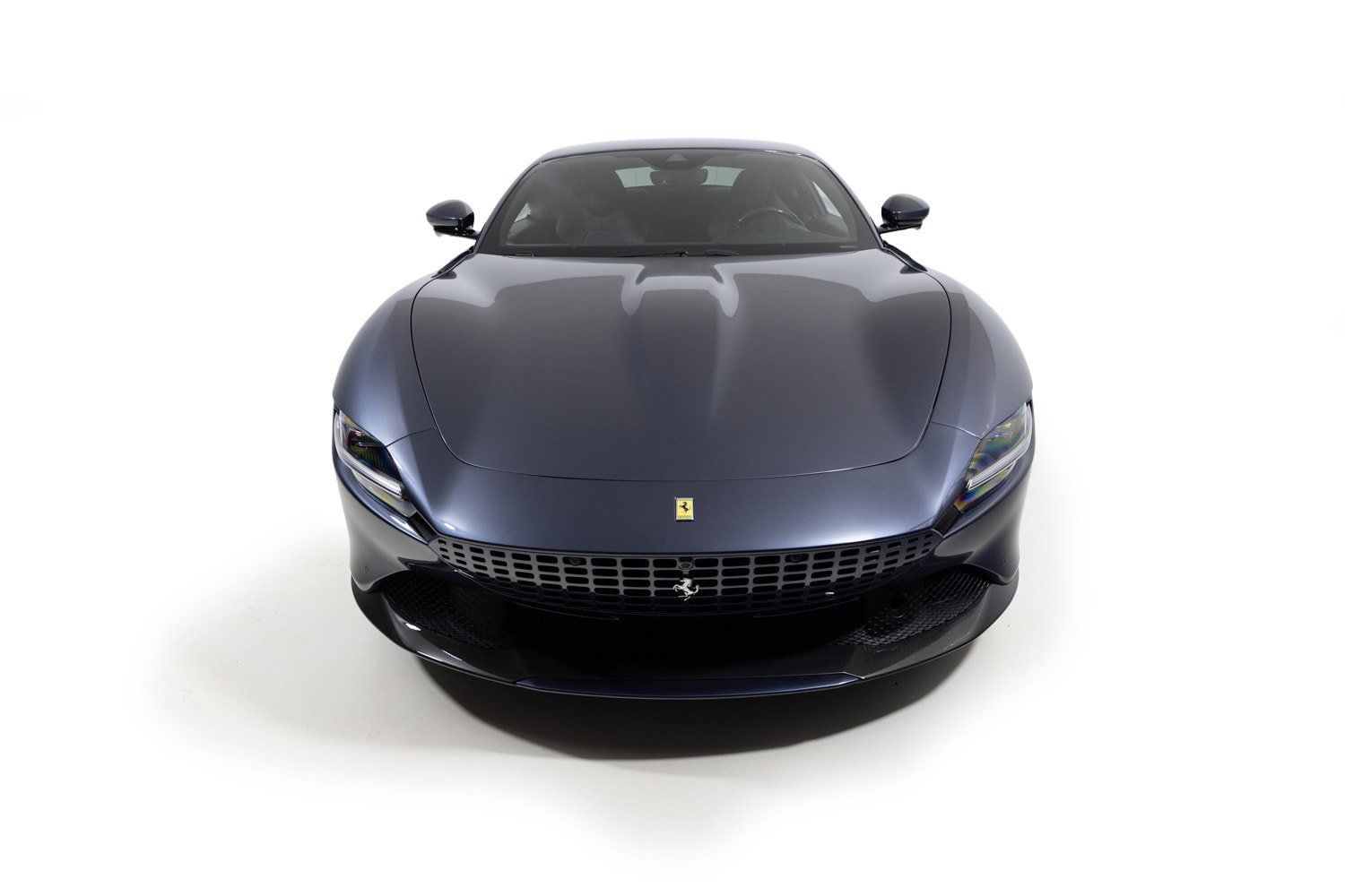 Used 2021 Ferrari Roma RWD image 11