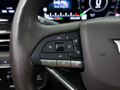Used 2023 Cadillac Escalade ESV Premium Luxury w/ Performance Package AWD/4WD image 37