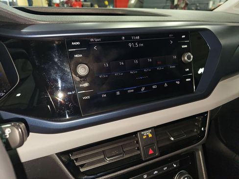 Used 2023 Volkswagen Taos SE image 36