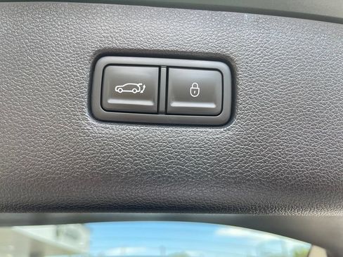 Used 2023 Genesis GV80 2.5T w/ Prestige 20" Package AWD/4WD image 17