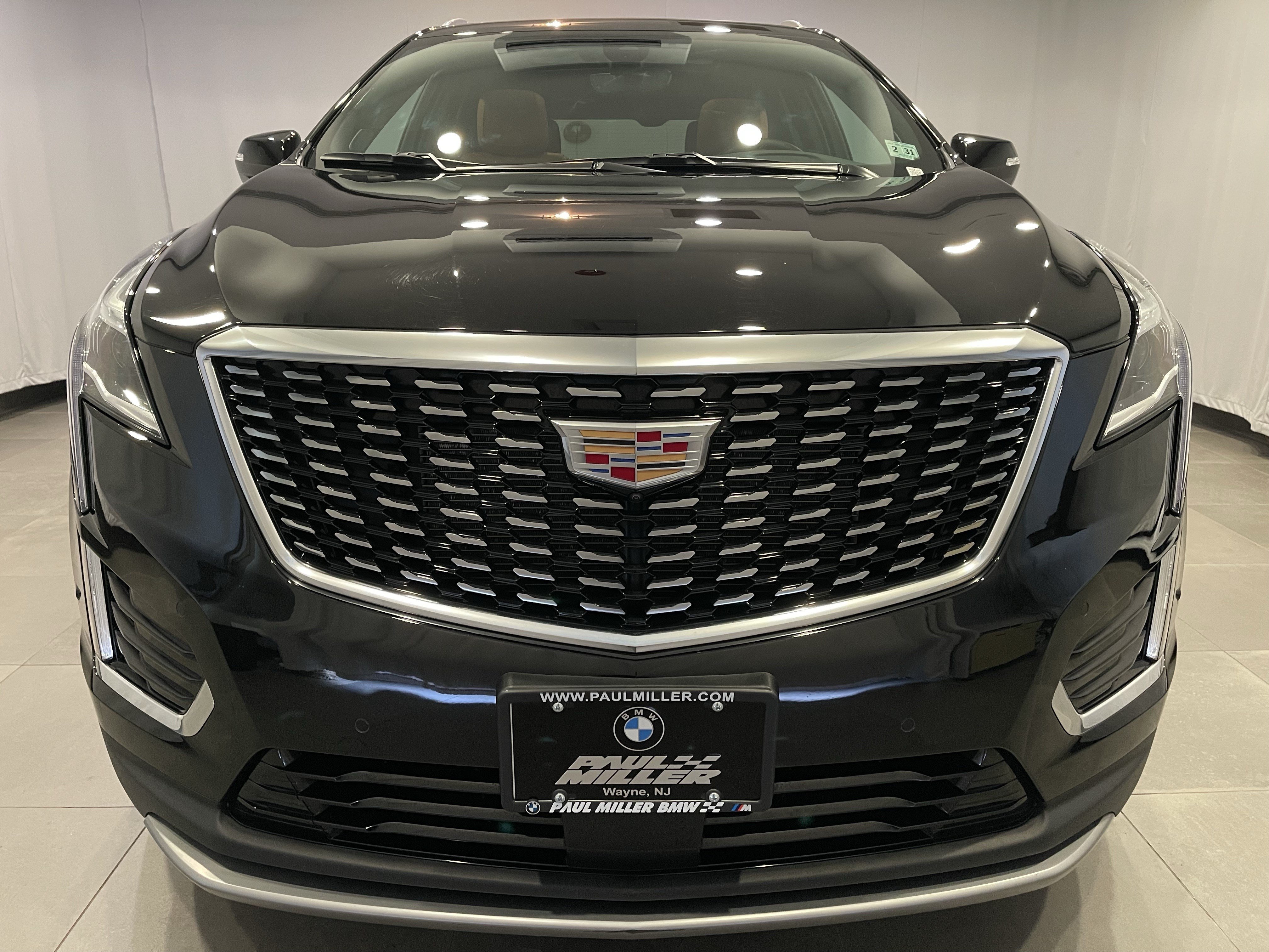 Used 2026 Cadillac XT5 Premium Luxury w/ Driver Assist Package AWD/4WD image 2