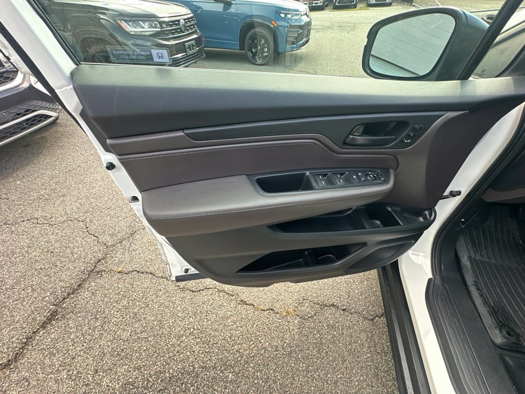 Used 2018 Honda Odyssey EX-L image 8