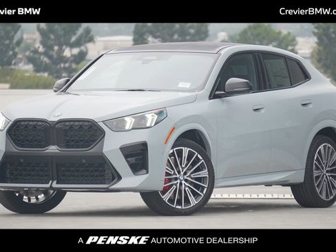 New 2026 BMW X2 xDrive28i w/ Technology Package image 1