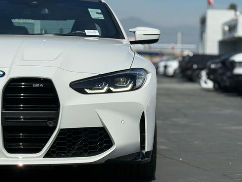 Used 2024 BMW M4 Coupe w/ Executive Package image 4