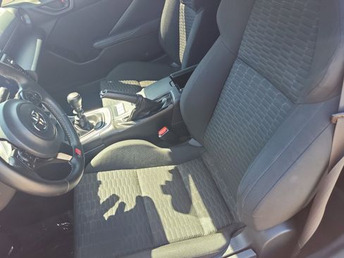 Used 2024 Toyota GR86 RWD image 17