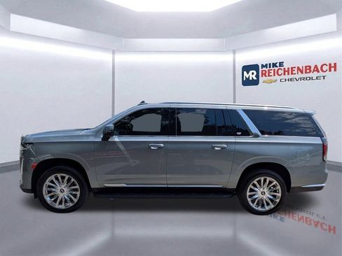 Used 2024 Cadillac Escalade ESV Premium Luxury w/ Performance Package AWD/4WD image 7
