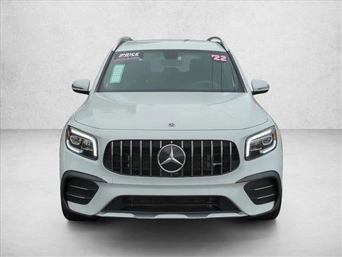 Used 2022 Mercedes-Benz GLB 35 AMG 4MATIC image 2