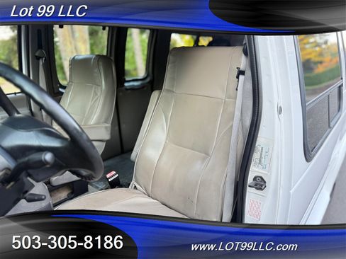Used 2000 Ford E-350 and Econoline 350 Extended Super Duty image 30