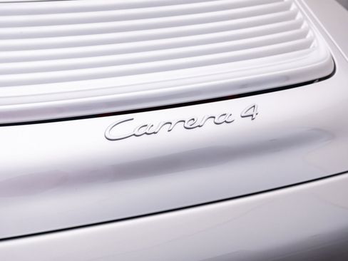 Used 2000 Porsche 911 Carrera 4 image 31