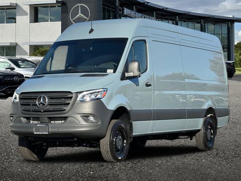 New 2026 Mercedes-Benz Sprinter 2500 image 8