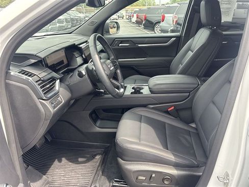 Certified 2024 GMC Acadia Elevation w/ Black Edition AWD/4WD image 19