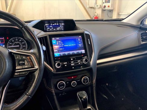 Certified 2022 Subaru Crosstrek 2.5i Limited w/ Moonroof Package 2 image 7