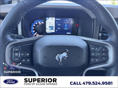 Used 2022 Ford Bronco Wildtrak AWD/4WD image 27
