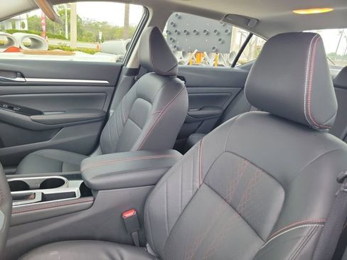 Certified 2025 Nissan Altima 2.5 SR w/ SR Premium Package image 22