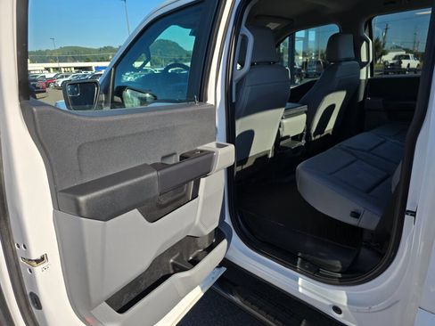 Used 2022 Ford F150 XL w/ Equipment Group 101A High AWD/4WD image 13