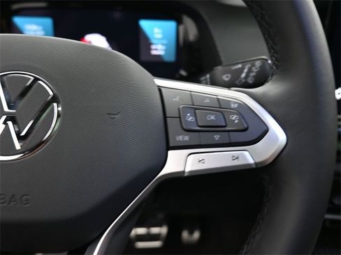 New 2026 Volkswagen Atlas Cross Sport SEL Premium R-Line image 2