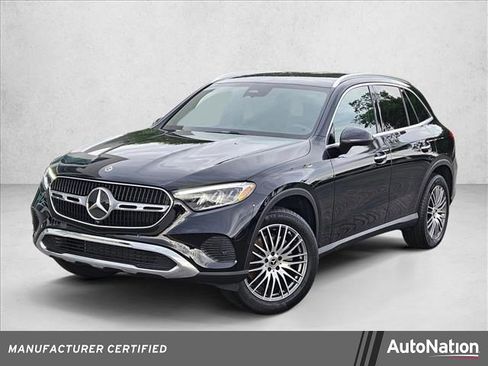 Certified 2026 Mercedes-Benz GLC 300 image 1