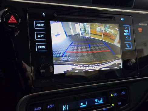 Used 2017 Toyota Corolla XLE w/ Carpet Mat Package (TMS) image 30