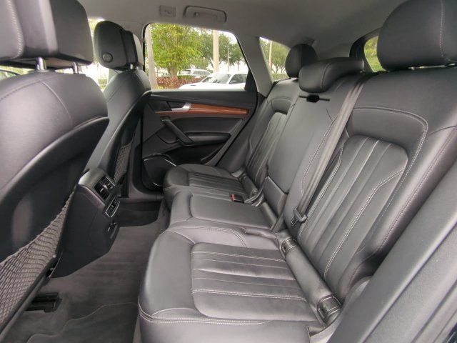 Used 2021 Audi Q5 2.0T Premium AWD/4WD image 16