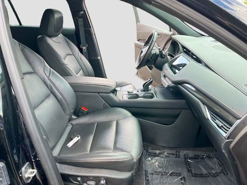Used 2023 Cadillac XT4 Sport image 27