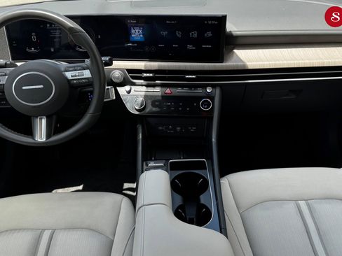 Used 2025 Hyundai Sonata SEL FWD image 13