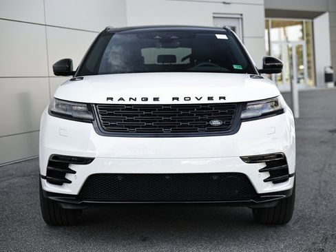 New 2026 Land Rover Range Rover Velar Dynamic SE image 17