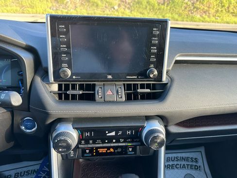 Used 2021 Toyota RAV4 Limited w/ Limited Grade Weather Package AWD/4WD image 14