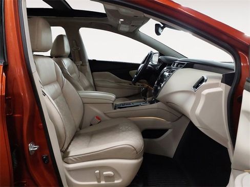 Used 2019 Nissan Murano Platinum image 15