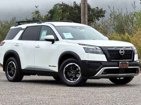 Used 2024 Nissan Pathfinder Rock Creek AWD/4WD image 2