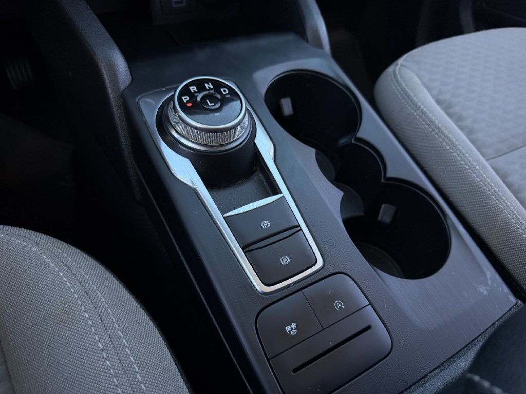 Used 2022 Ford Escape SE w/ Convenience Package FWD image 19