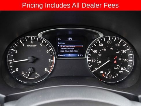Used 2018 Nissan Altima 2.5 SR FWD image 16