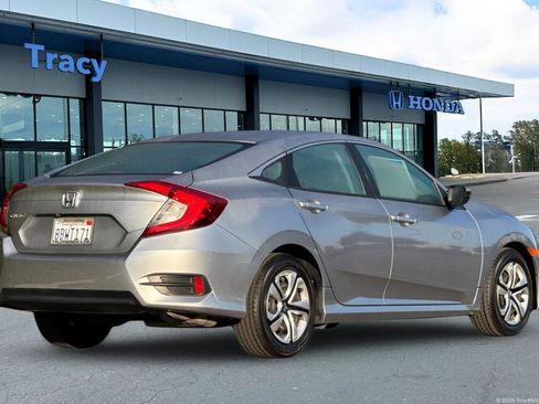 Used 2017 Honda Civic LX image 6