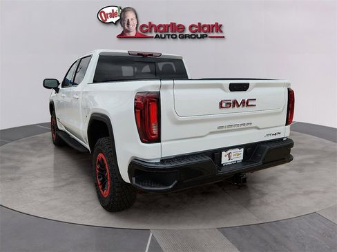 New 2025 GMC Sierra 1500 AT4X image 3