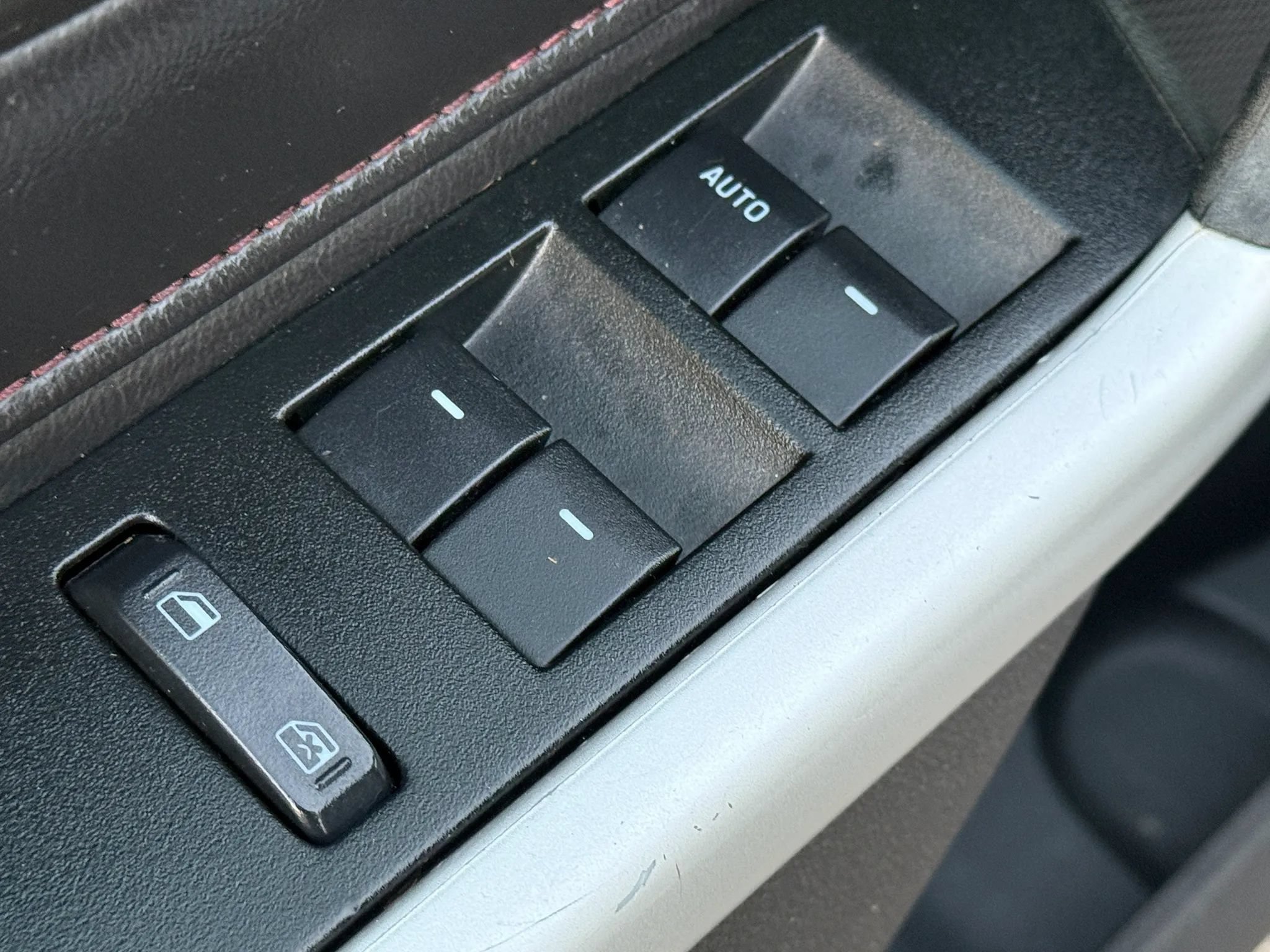 Used 2013 Ford Edge Limited AWD/4WD image 24