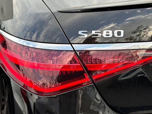 Used 2022 Mercedes-Benz S 580 4MATIC Sedan image 15
